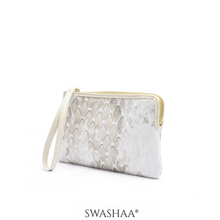 Amara Wristlet