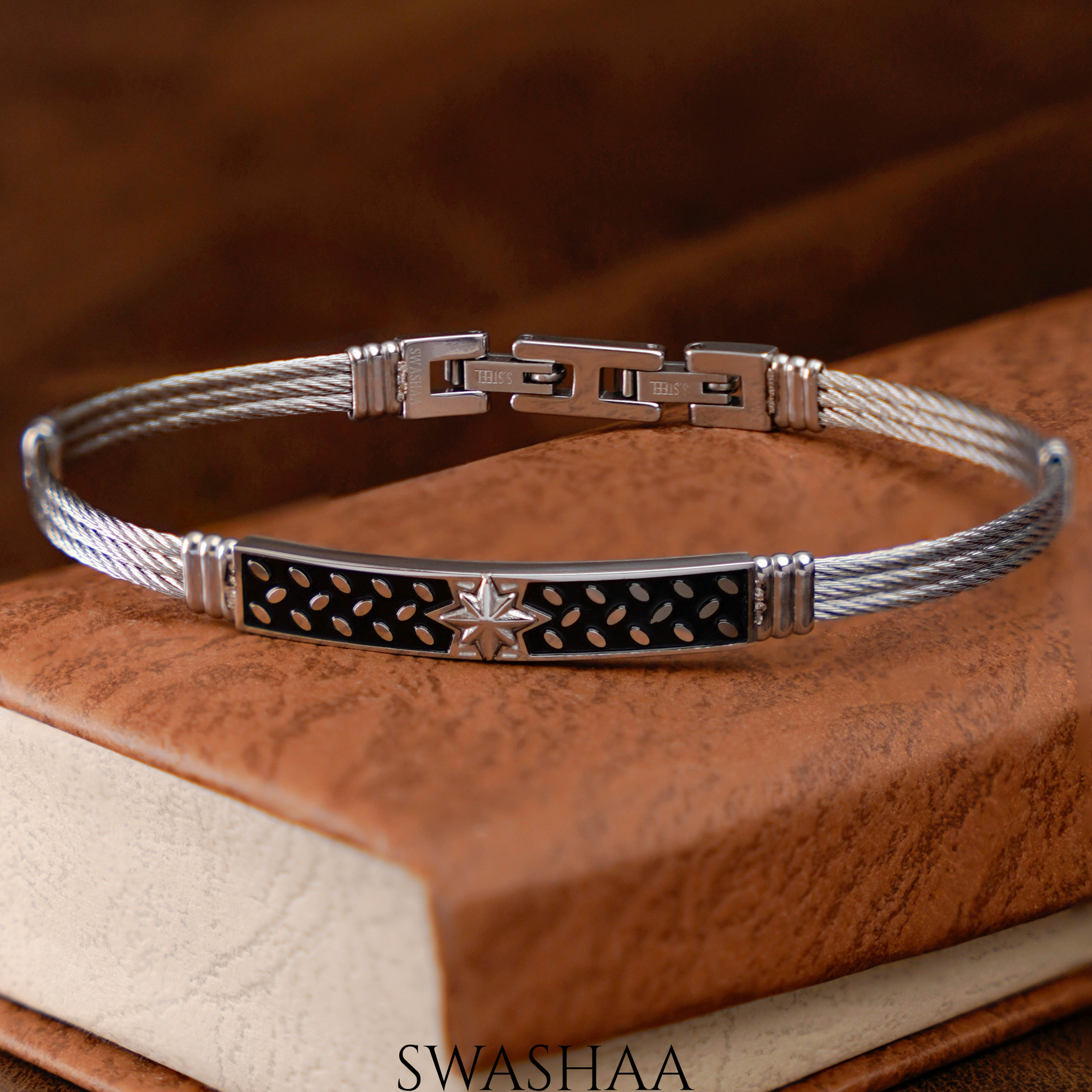 Conan Wired Men's Bracelet – Swashaa