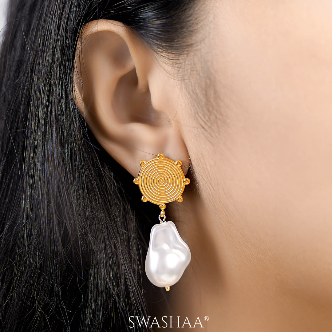 Pomponia Pearl 18K Gold Plated Earrings